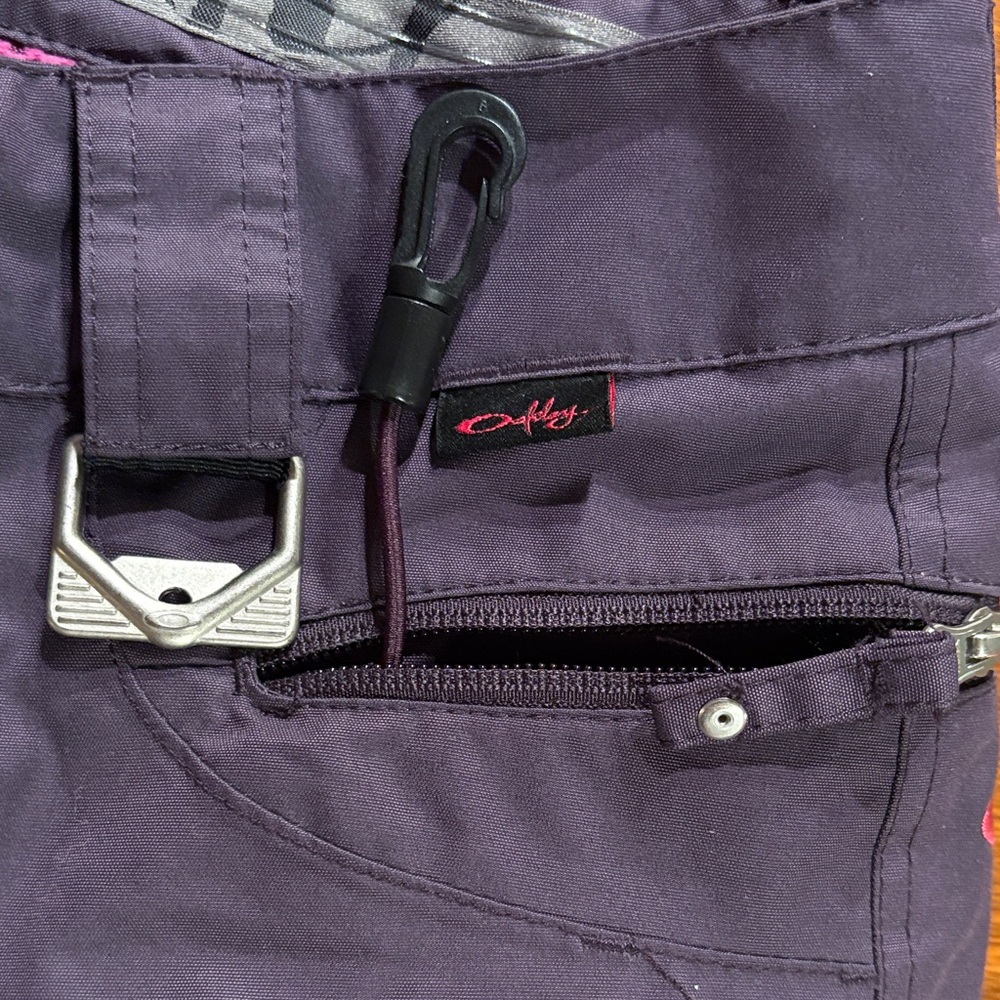 NWOT 🎿⛷️🏂❄️Oakley Woman’s Ski/Snowboarding Purple Pants
